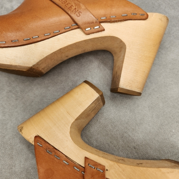 Swedish Hasbeens Clogs 7 Tan Leather Slip In Classic Mules Boho Scandinavian - Picture 13 of 17